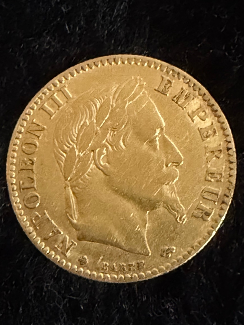 1852 NAPOLEON III EMPEREUR France Gold 10 Francs coin - very fine condition.